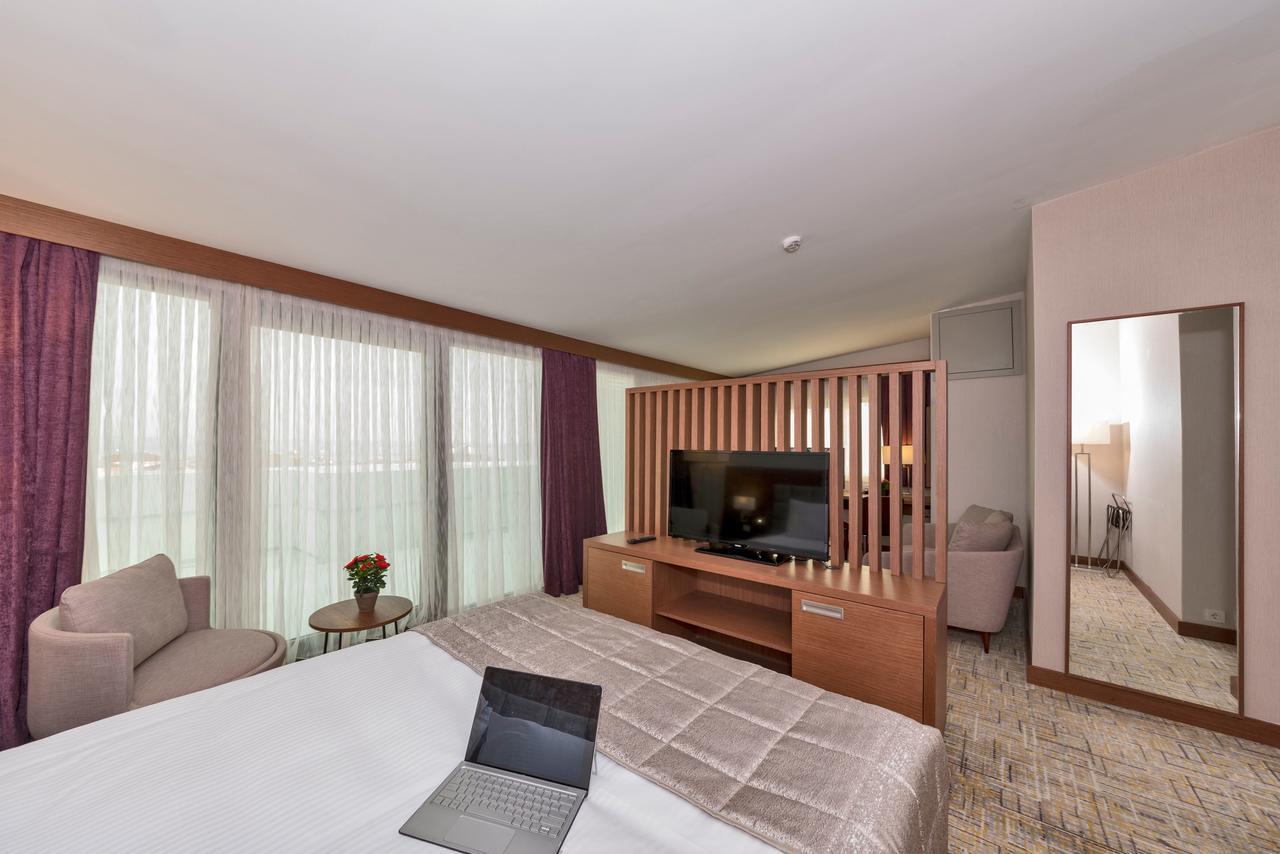 Land Park Hotel Estambul Exterior foto