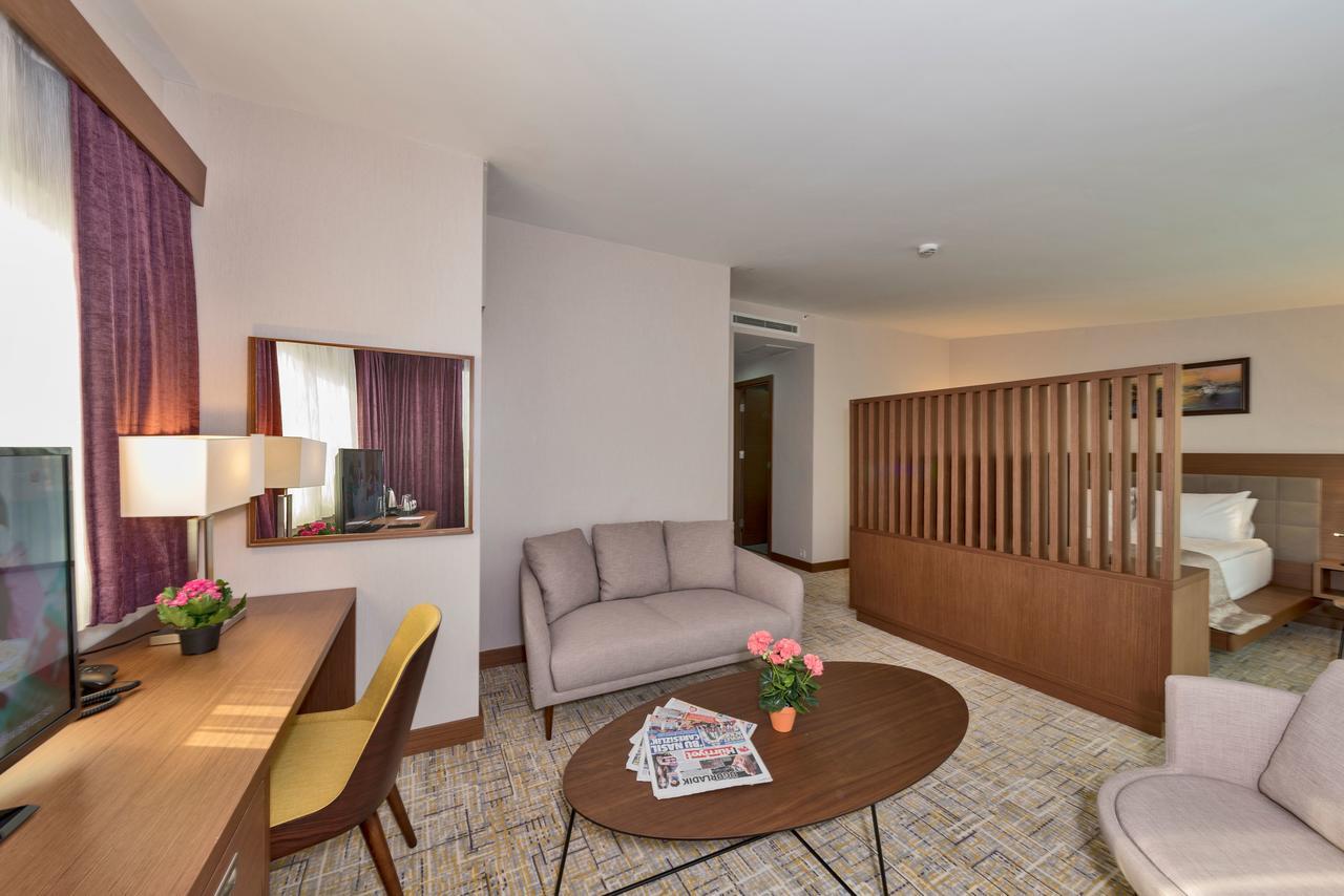 Land Park Hotel Estambul Exterior foto